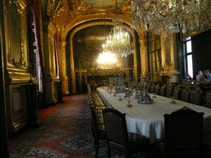 Image of Napoleon III's dining room in the Louvre.