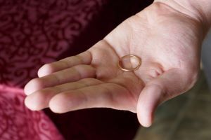 Image of a ring.